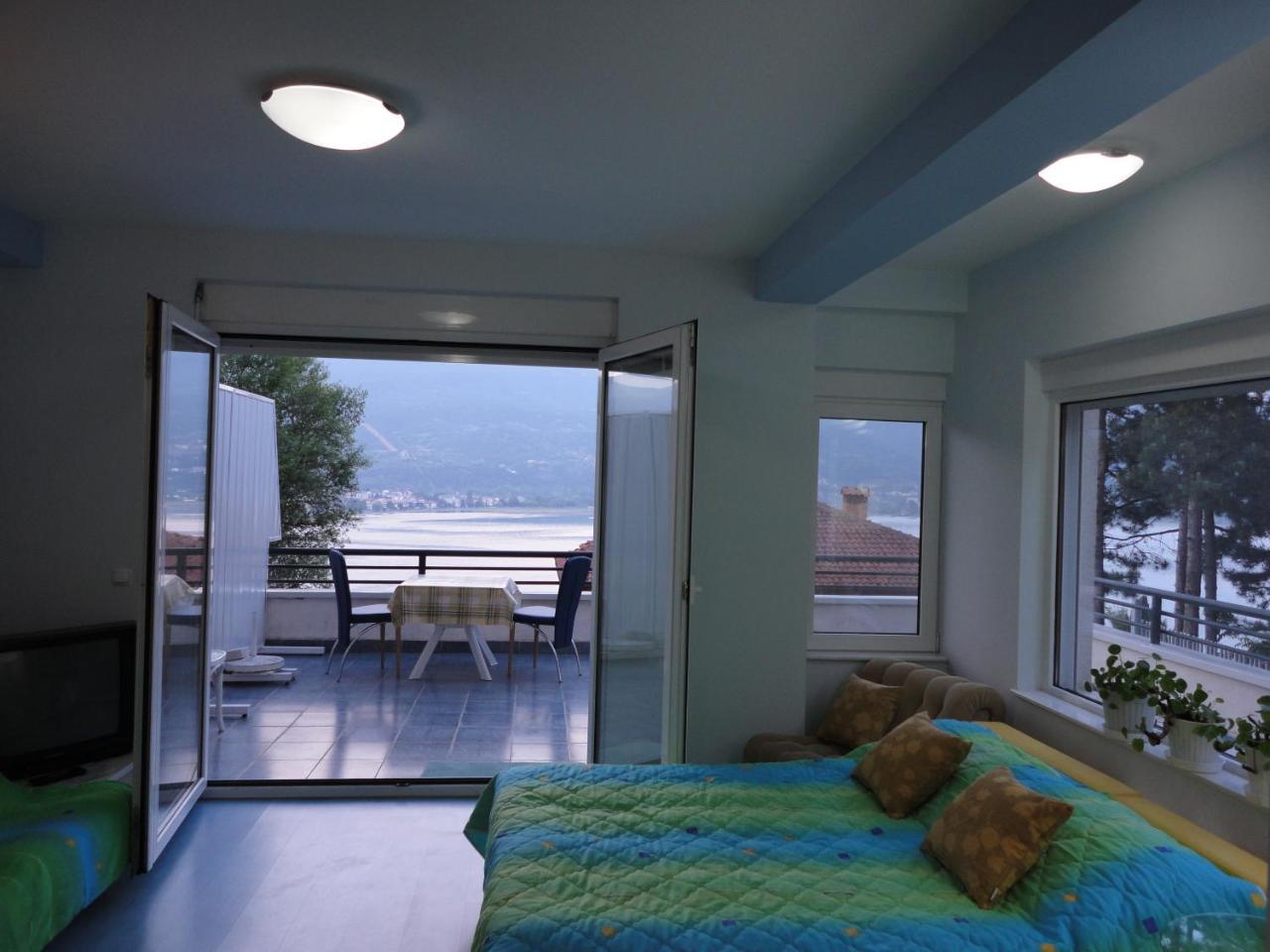 Accommodation J&T Ohrid Ngoại thất bức ảnh